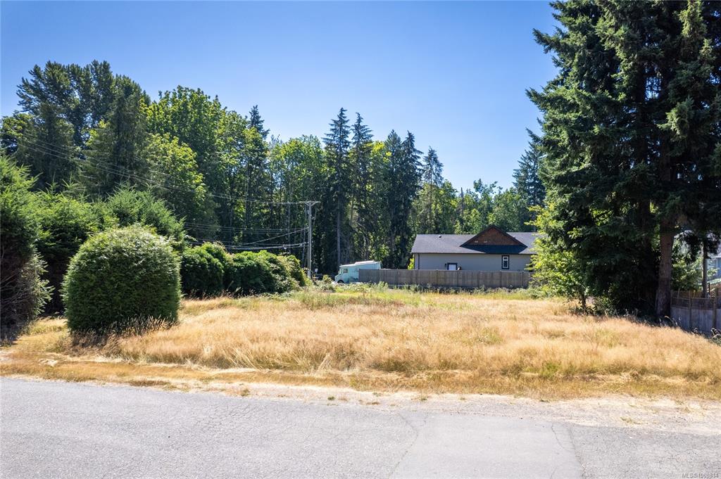 Fifth View of 1574 River Cres, Parksville, BC, V9P 1X8