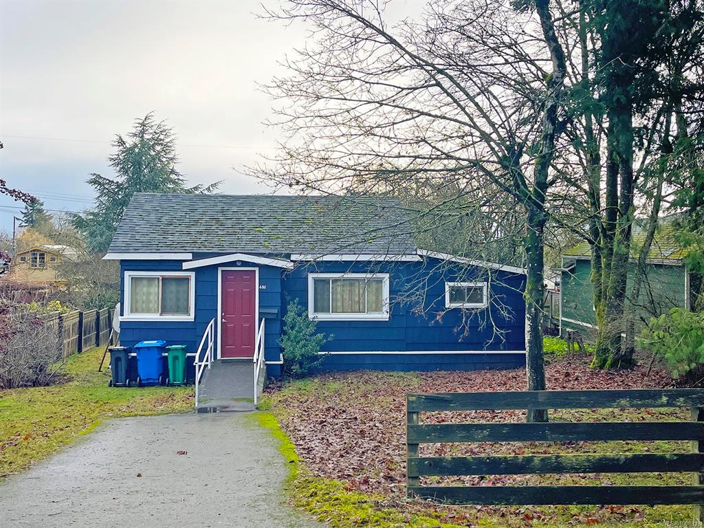 Second View of 486 Wakesiah Ave, Nanaimo, BC, V9R 3K9