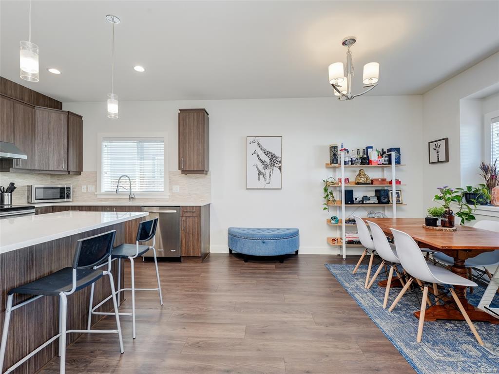 Fourth View of 3329 Piper Rd, Langford, BC, V9C 0H3