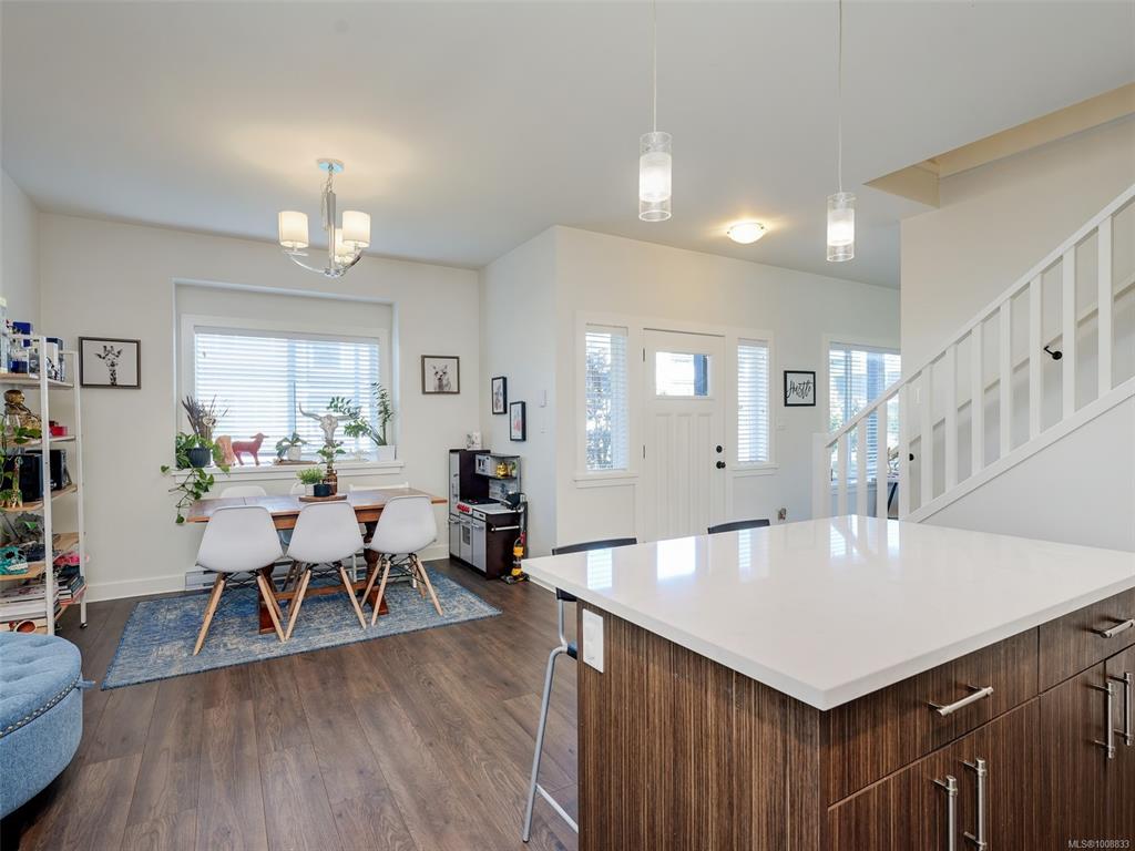 Fifth View of 3329 Piper Rd, Langford, BC, V9C 0H3