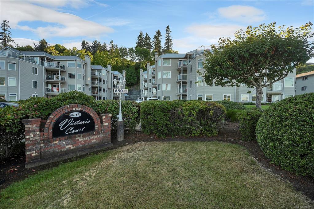 650 Island Hwy S, 1008837, BC,