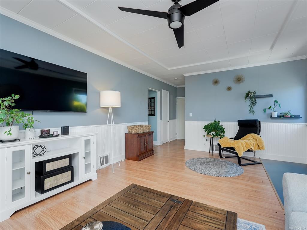 Fourth View of 1385 Hastings St, Saanich, BC, V8Z 2W6