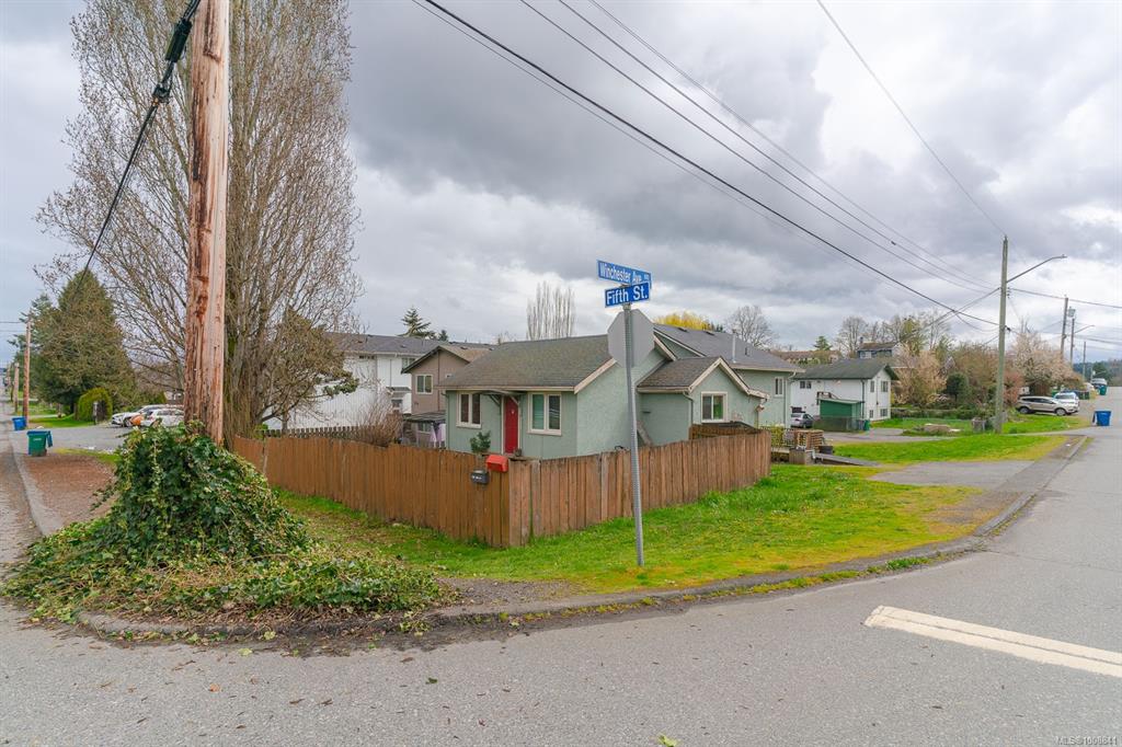 315 Fifth St, 1008841, BC,