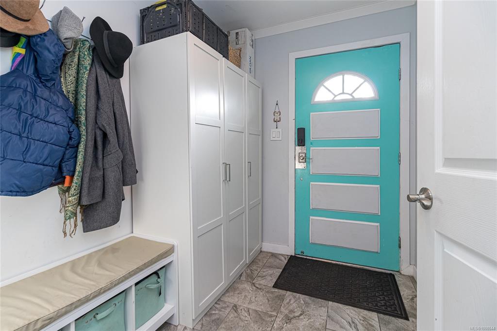 Fourth View of 734 Wilson St, Victoria, BC, V9A 3H2