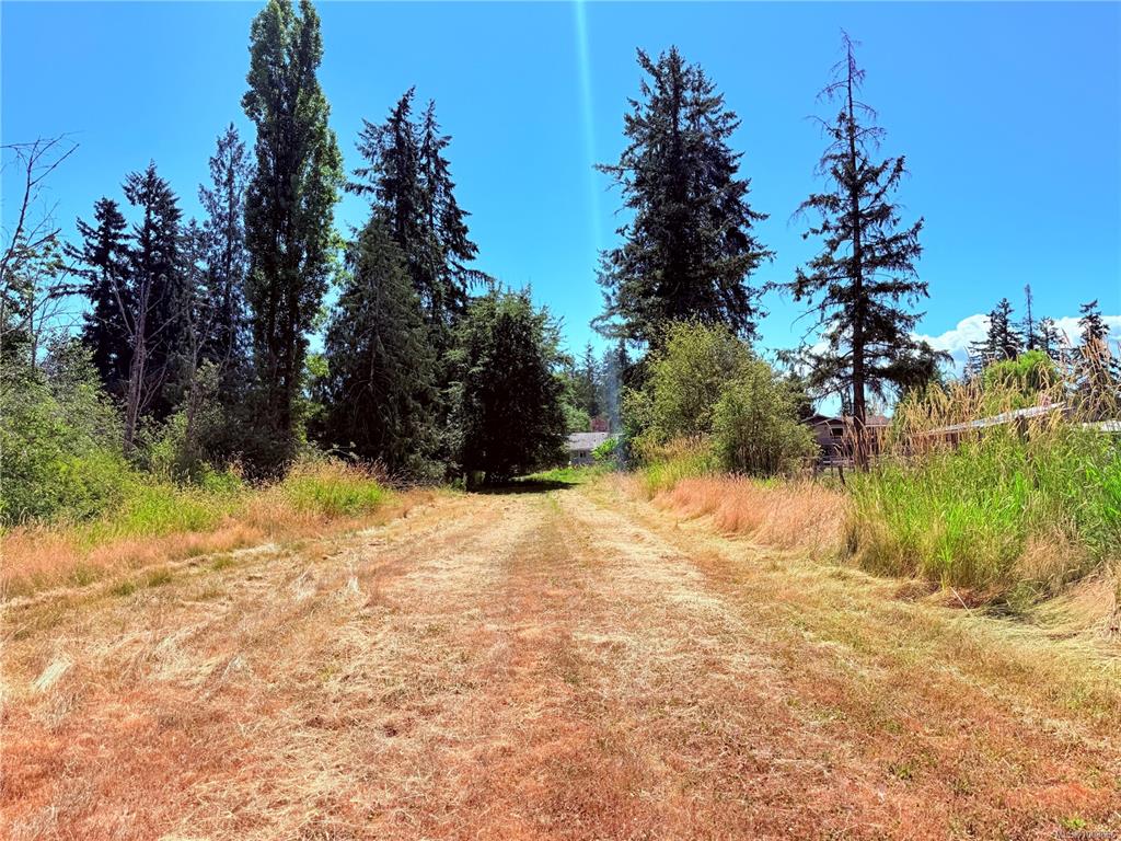 Third View of 7865 Beaver Creek Rd, Port Alberni, BC, V9Y 8N3