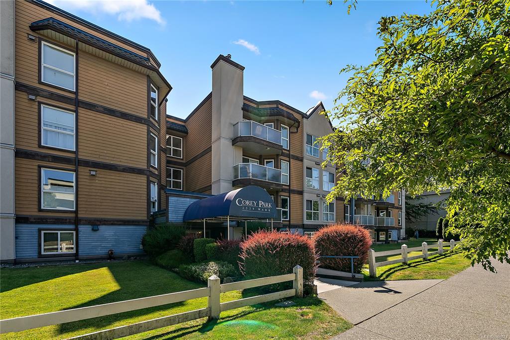 Fourth View of 2529 Wark St, Victoria, BC, V8T 4G7