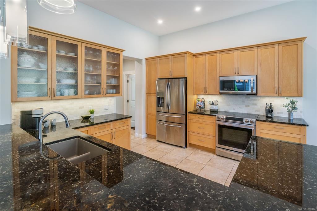 Fifth View of 1396 Gabriola Dr, Craig Bay, Parksville, BC, V9P 2Y5