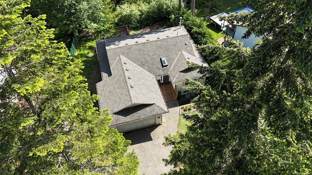 Third View of 2336 Ravenhill Rd, Shawnigan Lake, BC, V0R 2W1
