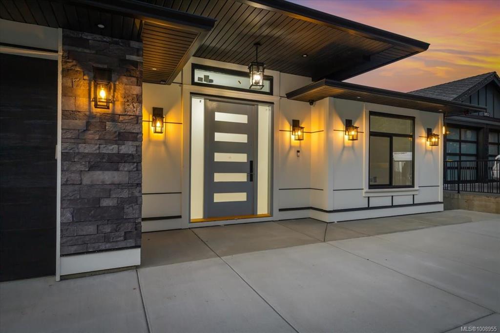 Third View of 3856 Gulf View Rd Ne, Nanaimo, BC, V9T 6E2