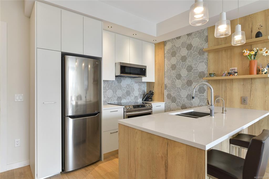 1588 North Dairy Rd, 1008960, BC,