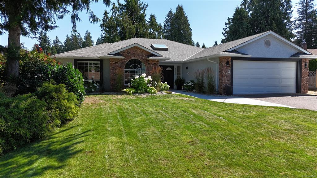 Second View of 1062 Pekin Pl, Qualicum Beach, BC, V9K 1E3