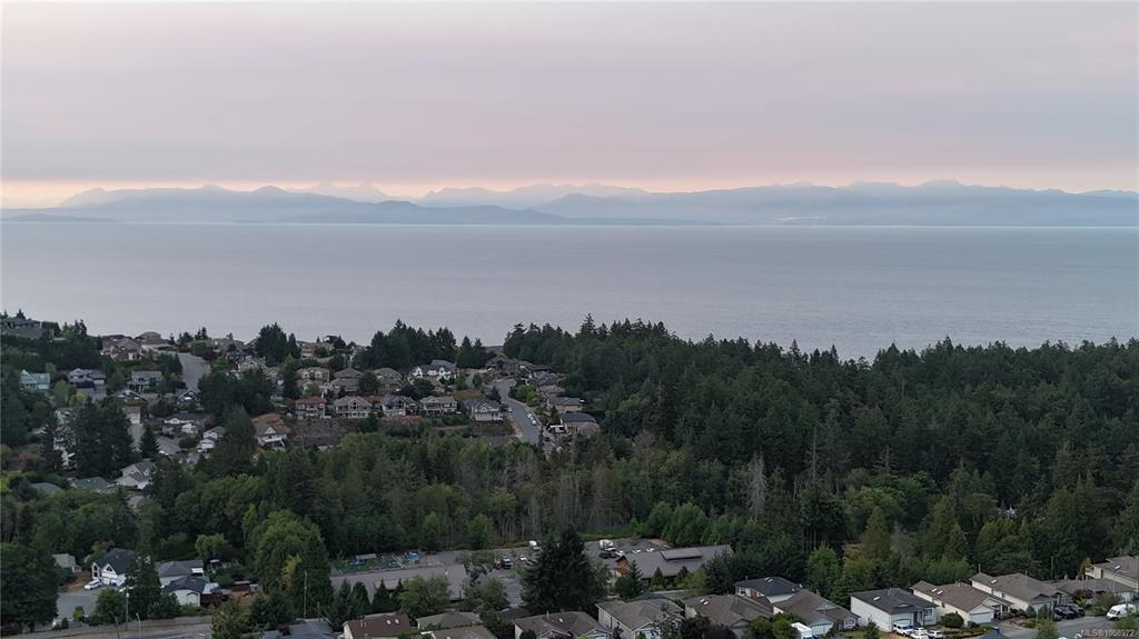 4734 Laguna Way, 1008972, BC,