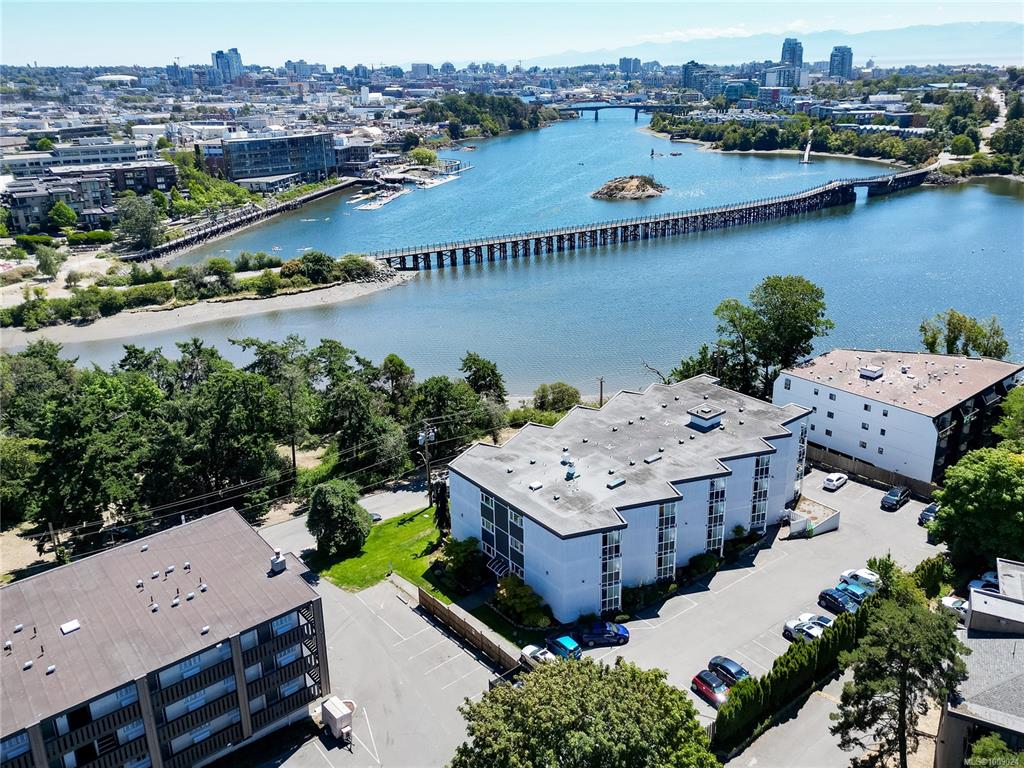 2930 Washington Ave, 1009024, BC,