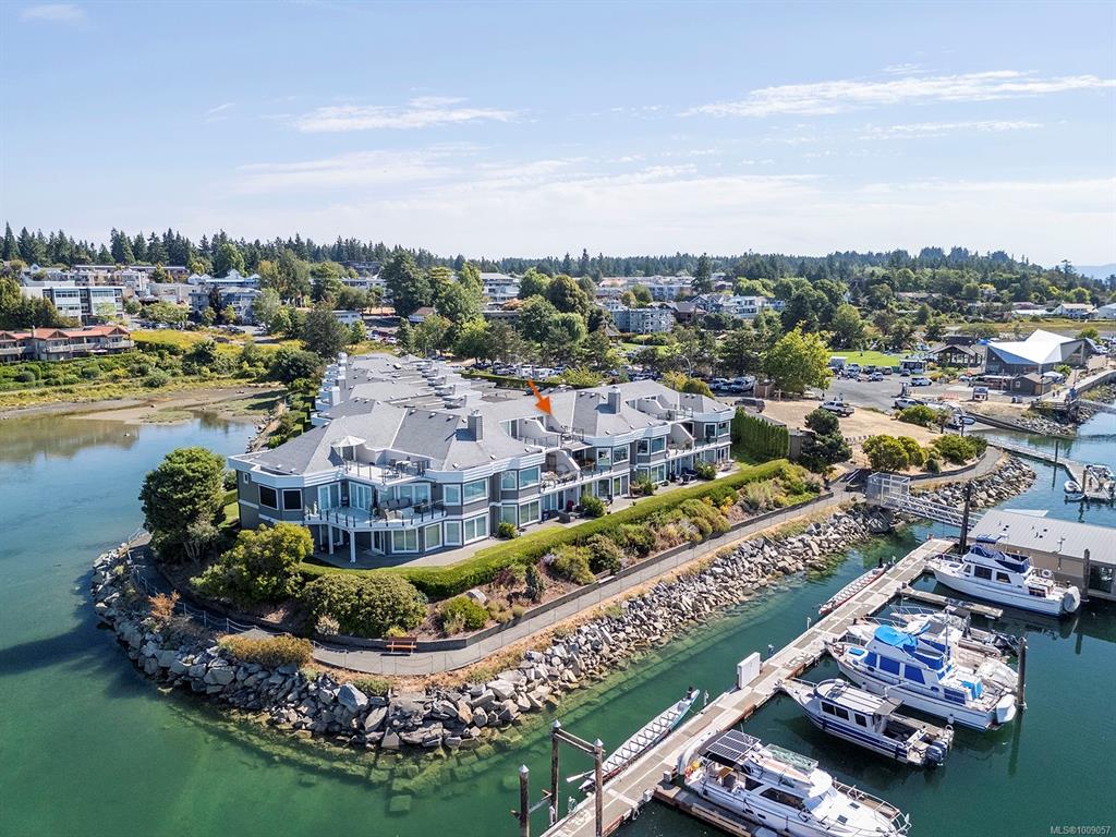 1807 Beaufort Ave, 1009057, BC,
