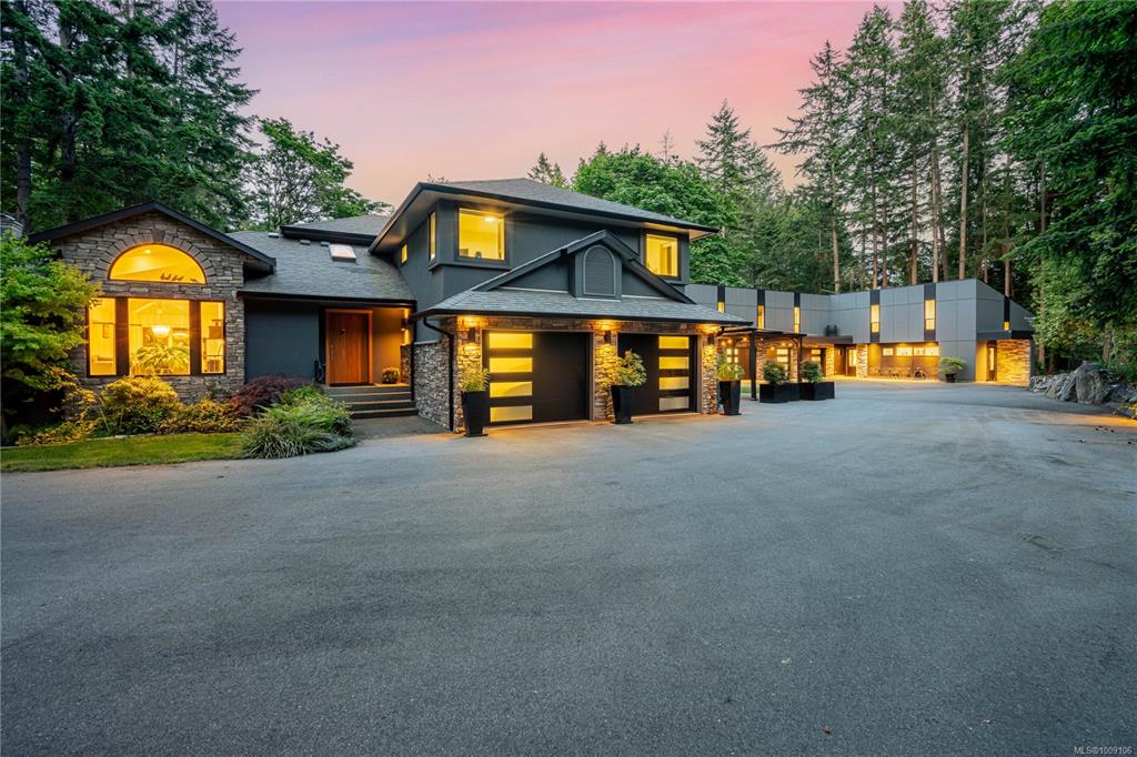 851 Sayward Rd, 1009106, BC,