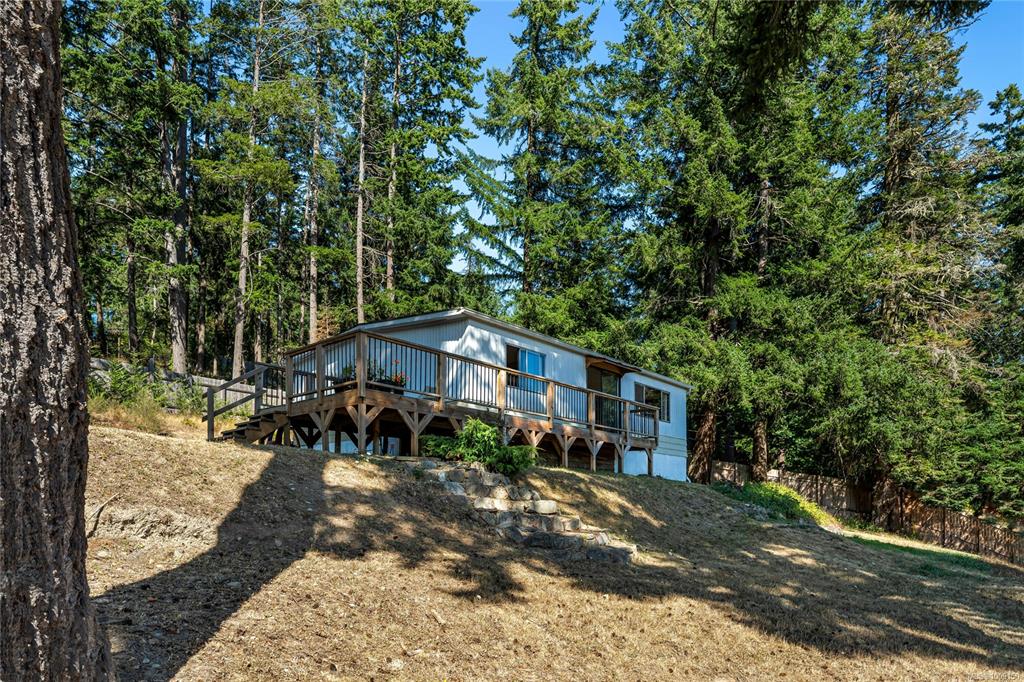 120 Booth Canal Rd, 1009150, BC,