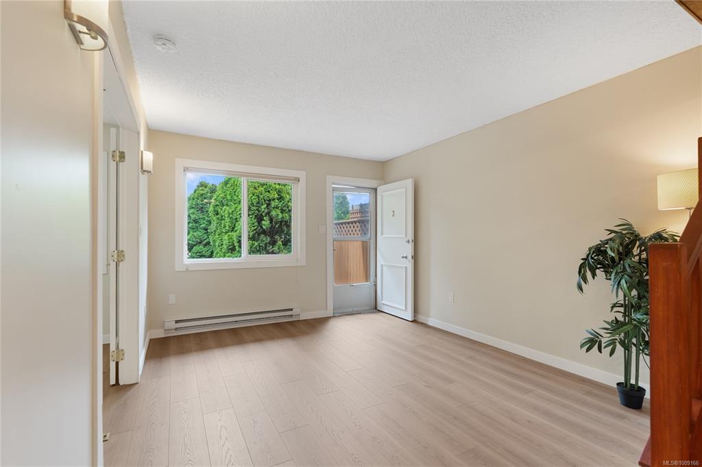 Third View of 974 Dunford Ave, Langford, BC, V9B 2S3