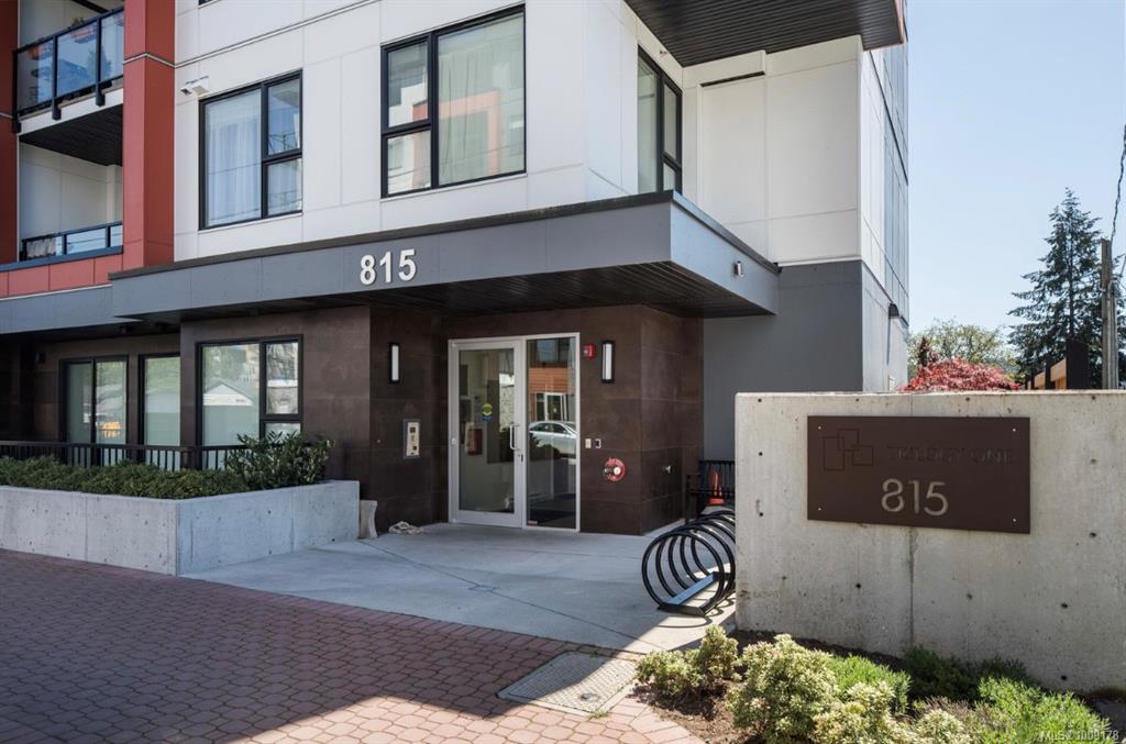815 Orono Ave, 1009178, BC,