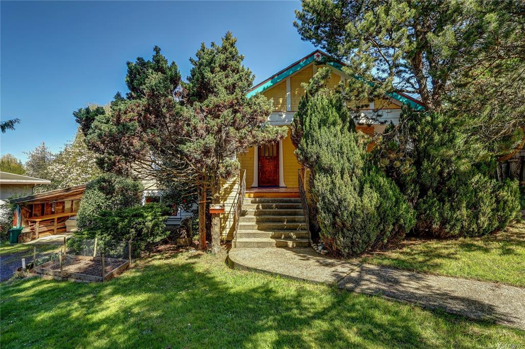 660 Third St, 1009192, BC,