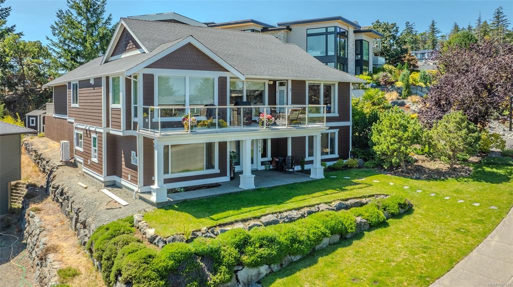 3708 Glen Oaks Dr, 1009211, BC,
