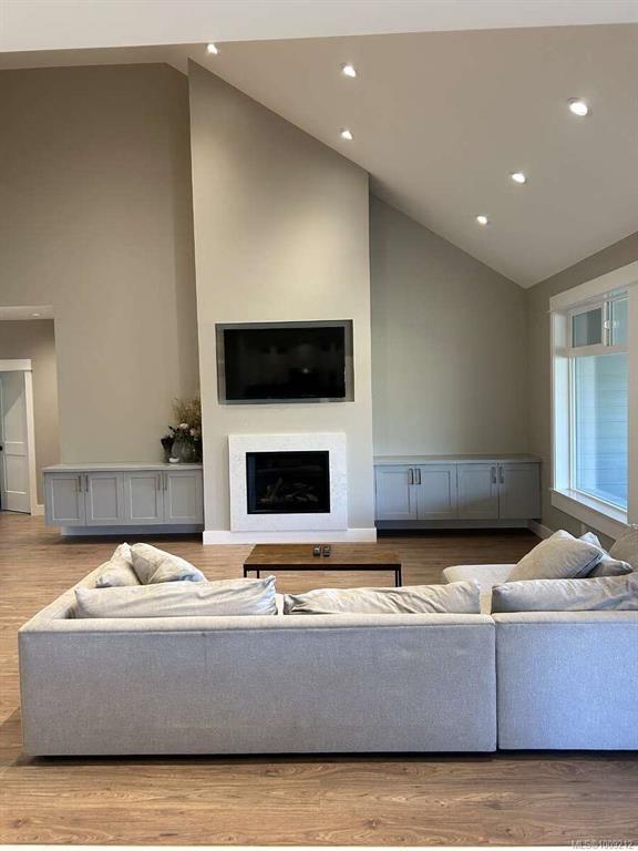Fifth View of 4052 Mcbride St, Port Alberni, BC, V9Y 0C1