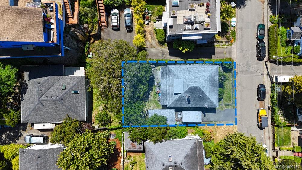 745 Front St, 1009257, BC,