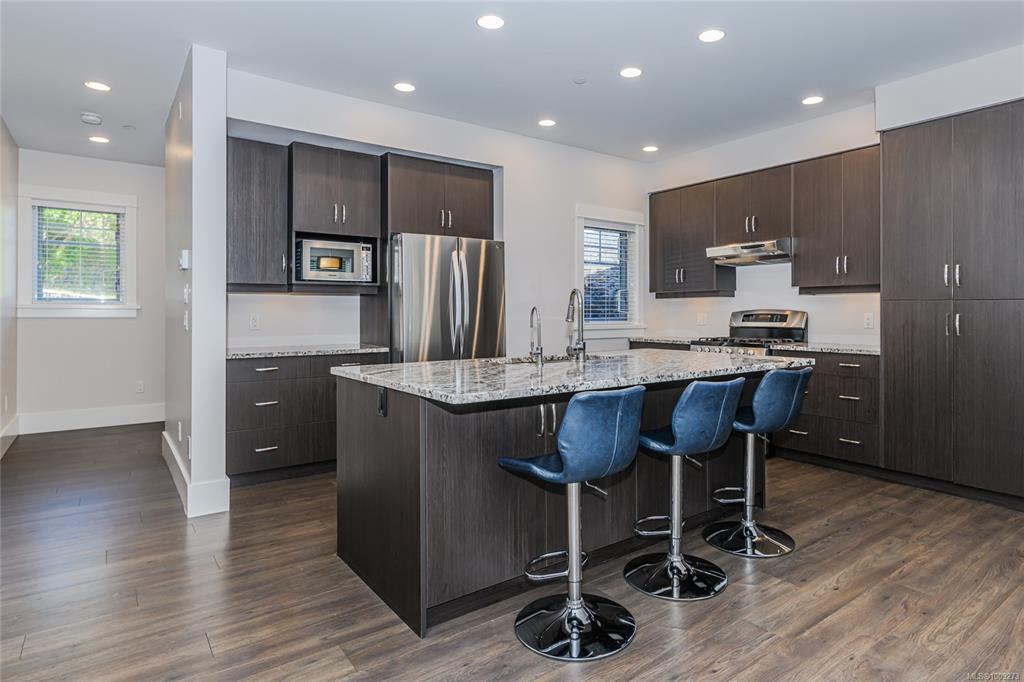 2693 Traverse Terr, 1009273, BC,