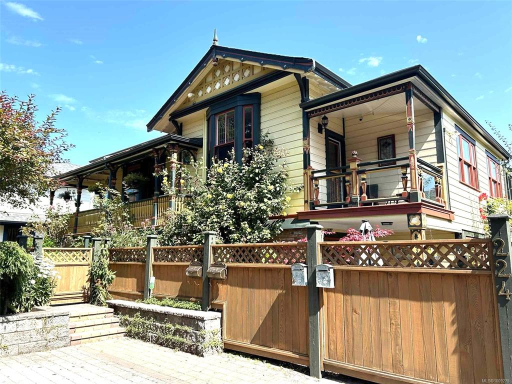 224 Superior St, 1009275, BC,