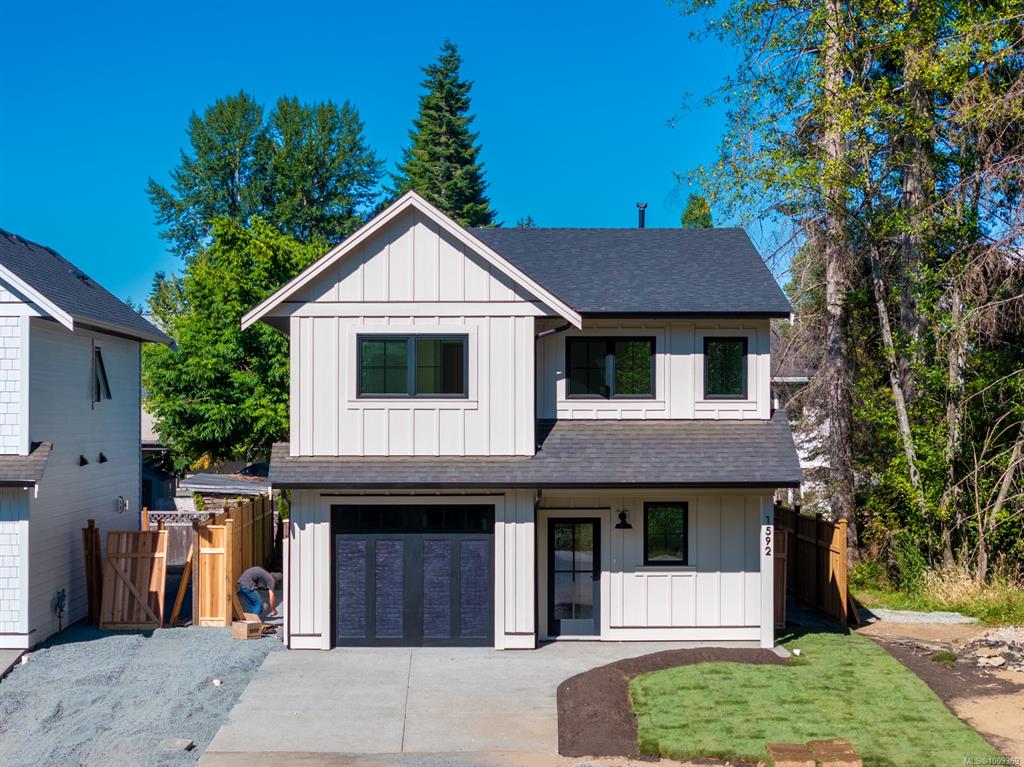 1592 Larsen Rd, 1009369, BC,