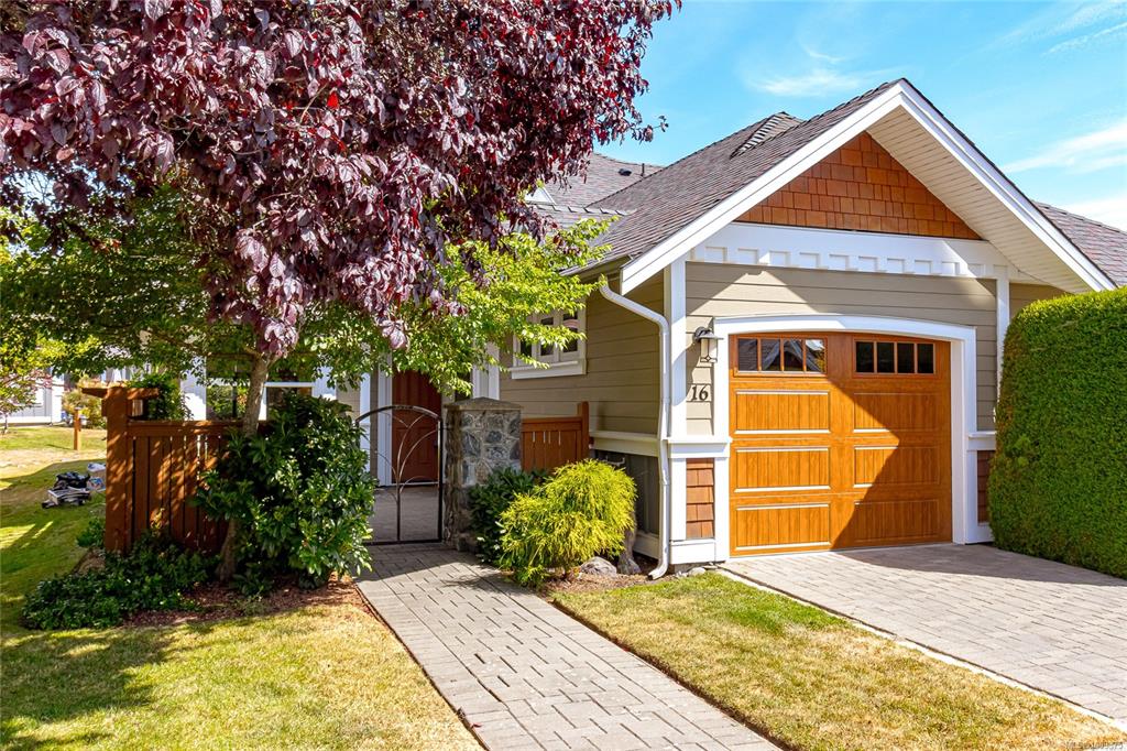 10520 Mcdonald Park Rd, 1009375, BC,