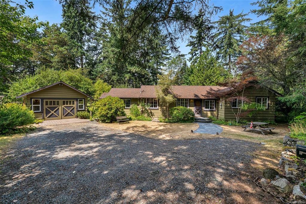624 Beaver Lake Rd, 1009393, BC,
