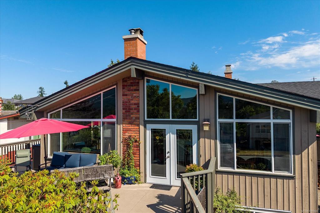 2222 Fern Rd, 1009447, BC,