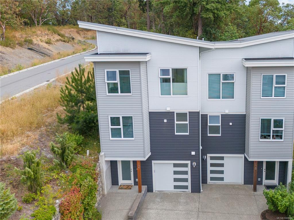 1800 Summerhill Pl, 1009506, BC,