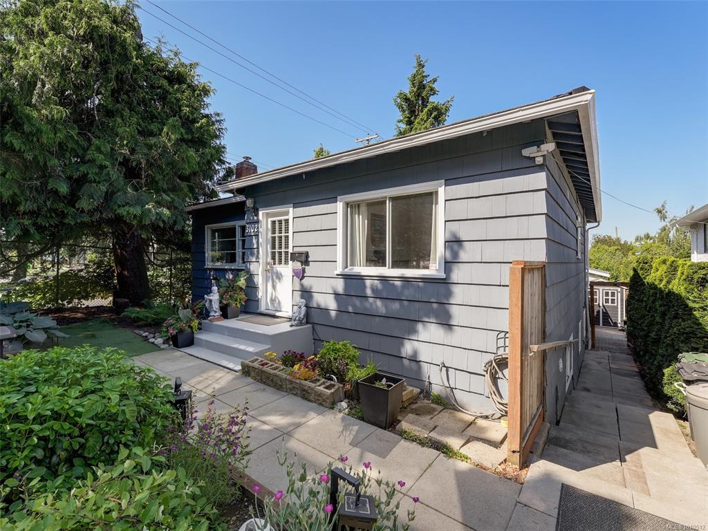 3102 Yew St, 1010512, BC,