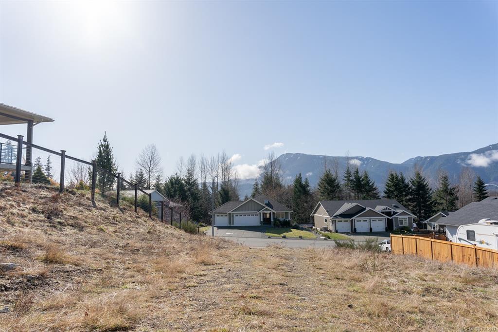 464 Mountain View Dr, 1010517, BC,
