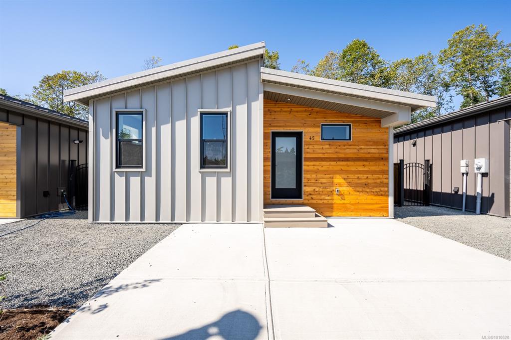 3025 Royston Rd, 1010528, BC,