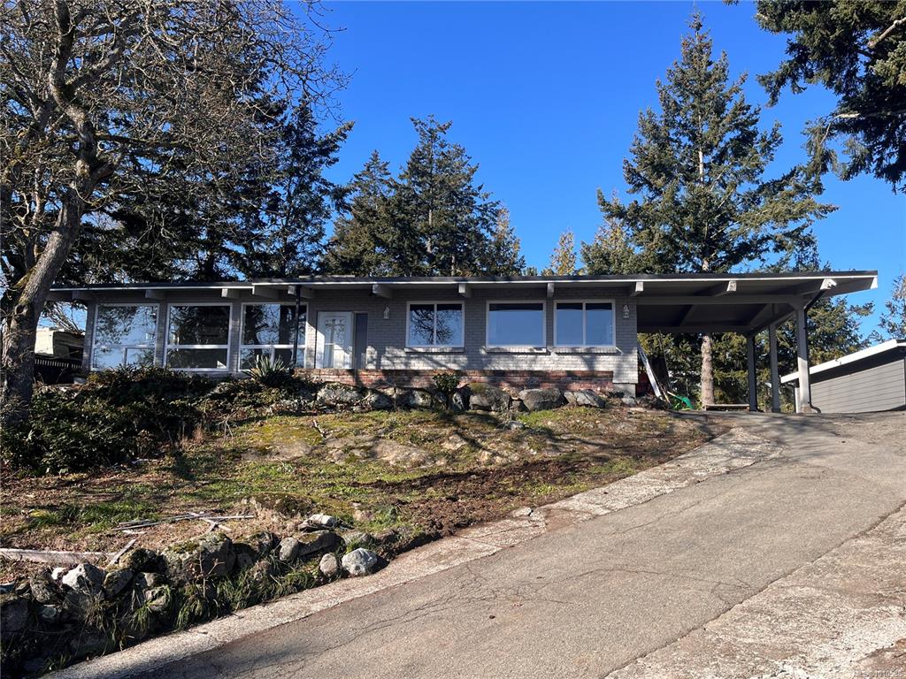 107 Island Hwy, 1010538, BC,