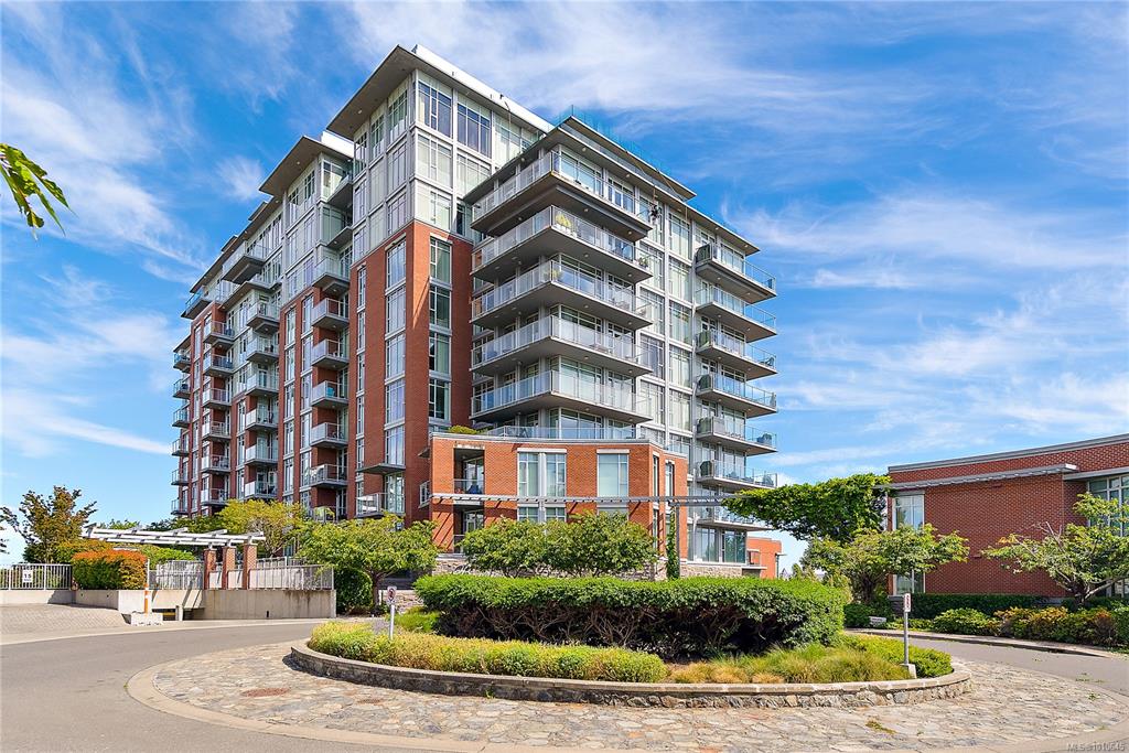 100 Saghalie Rd, 1010645, BC,