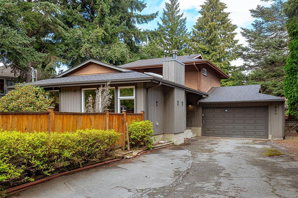 Third View of 624 Treanor Ave, Langford, BC, V9B 5B9