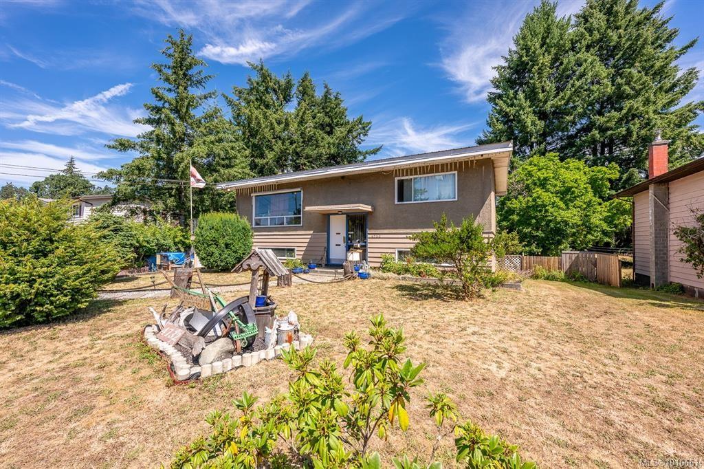 Third View of 4732 Oakridge Dr, Courtenay, BC, V9N 6A8