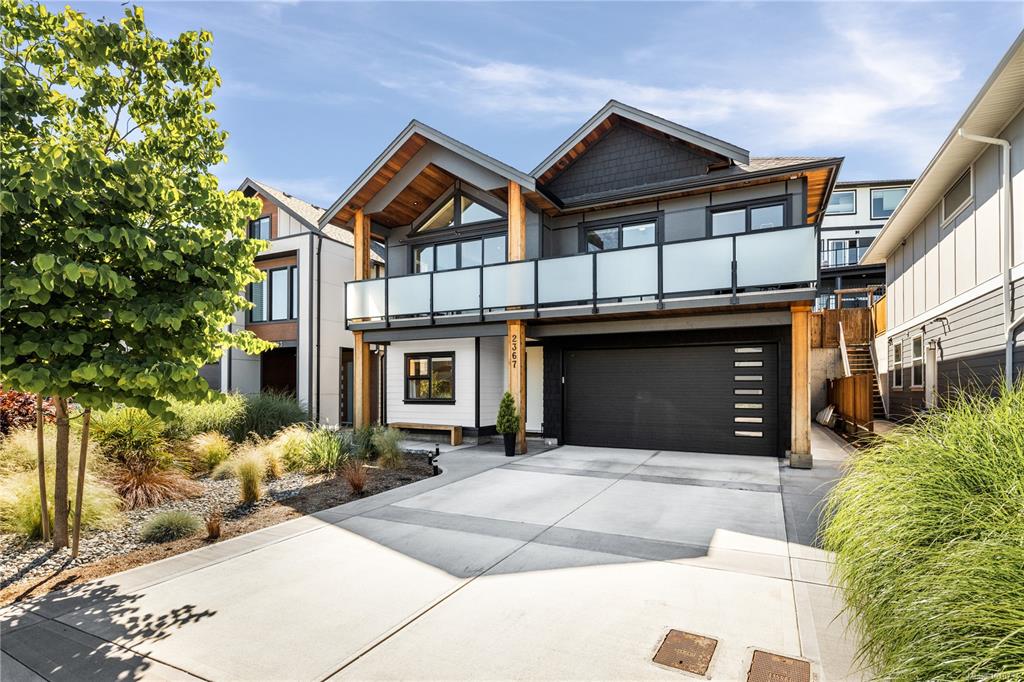 MLS® listing #29671710 for sale located at 2367 Azurite Cres