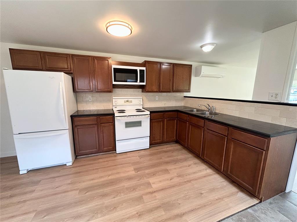 Fifth View of 1120 Shawnigan Mill Bay Rd, Mill Bay, BC, V0R 2P2