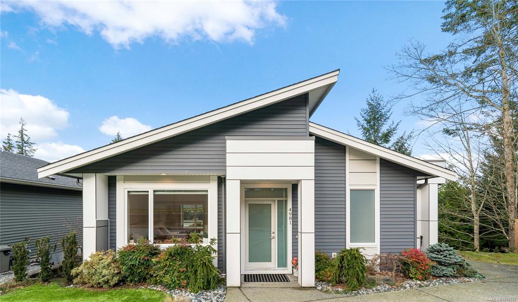 Third View of 4981 Dunn Pl, Nanaimo, BC, V9T 0J2