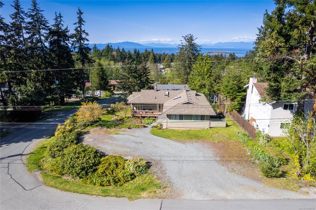 Third View of 7496 Clark Cres, Lantzville, BC, V0R 2H0