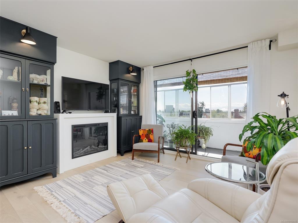 1041 Rockland Ave, 1010843, BC,