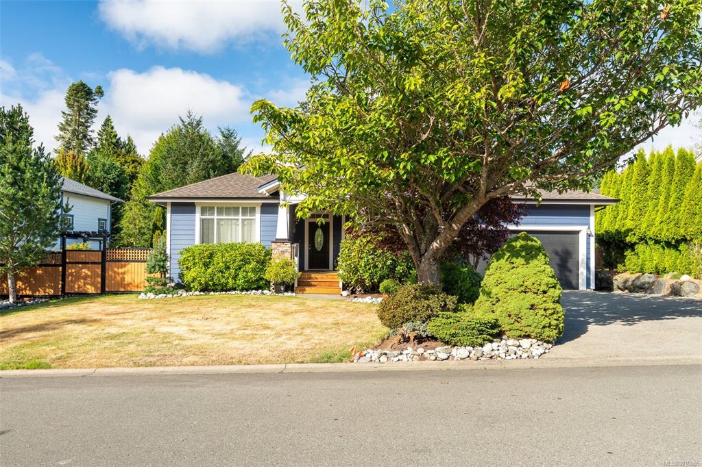 Third View of 2398 Poplar Dr, Sooke, BC, V9Z 0Y5