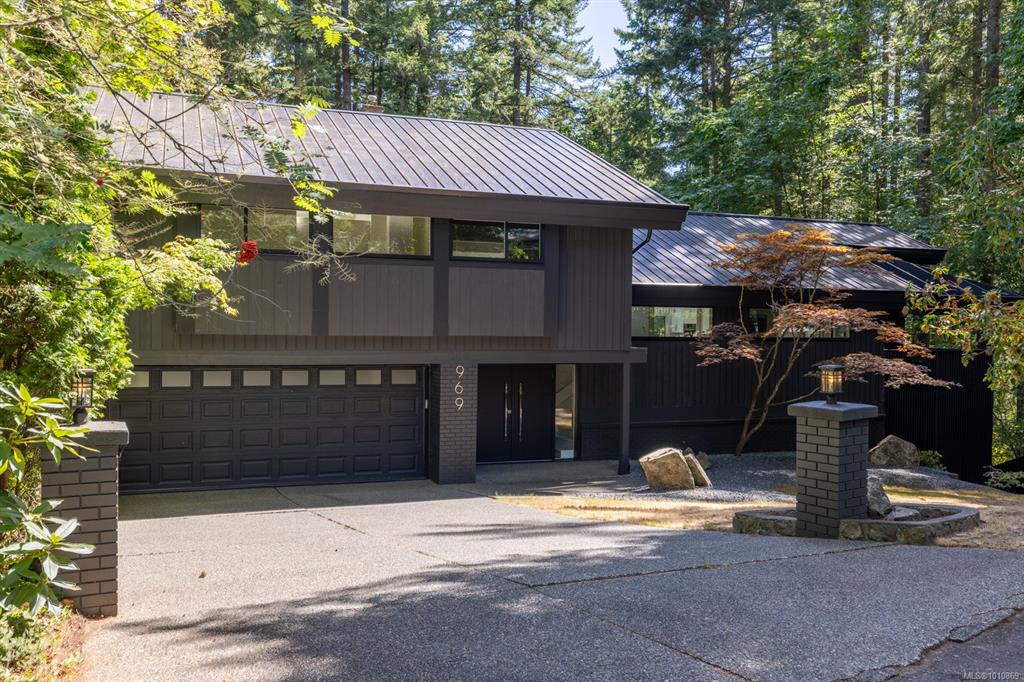 969 Sunnywood Crt, 1010869, BC,