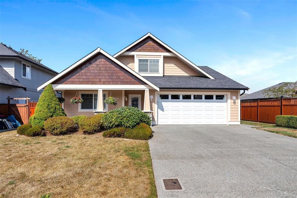 1901 Falcon Cres, 1010882, BC,