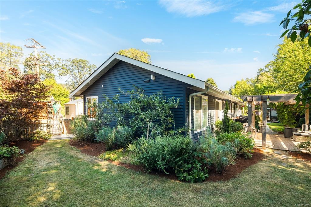 4007 Malton Ave, 1010885, BC,