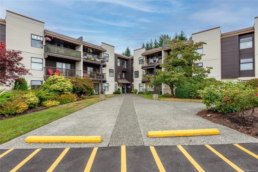 585 Dogwood St S, 1010934, BC,